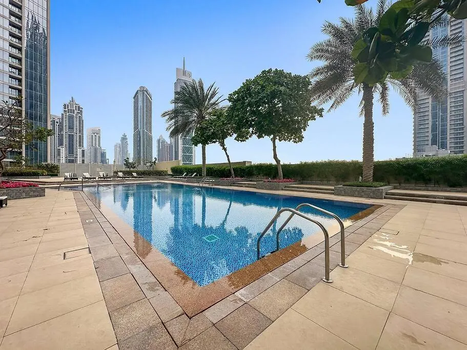 First Class 1Br Modern Downtown Oasis Dubai Apartment